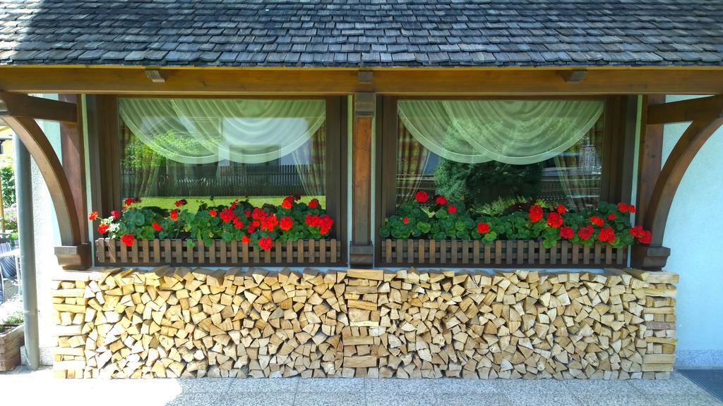 La Felce Bed & Breakfast Carisolo Bagian luar foto
