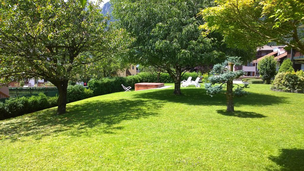 La Felce Bed & Breakfast Carisolo Bagian luar foto