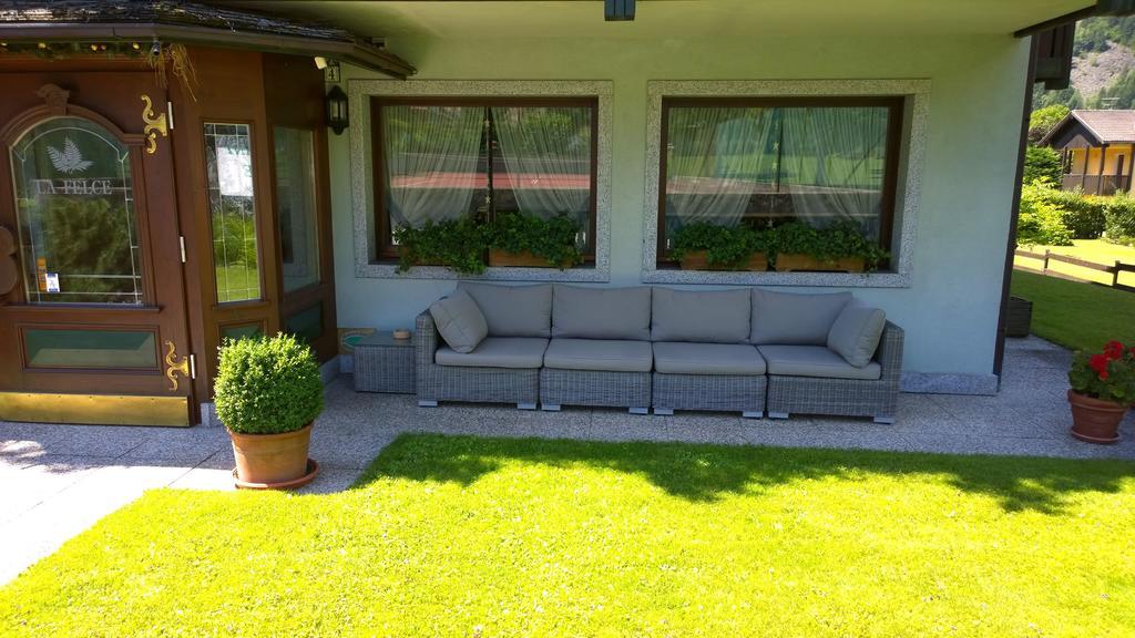 La Felce Bed & Breakfast Carisolo Bagian luar foto